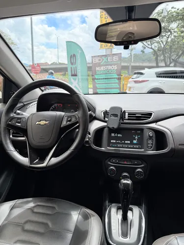 Chevrolet Onix 1.4 Ltz 4 p