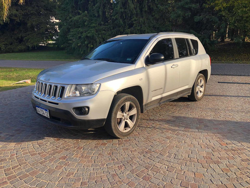 Imagen 2 de 7 de Jeep Compass 2.4 Limited 170cv Atx