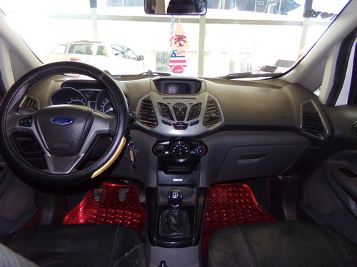 Imagen 7 de 9 de Ford Ecosport S - Modelo 2016