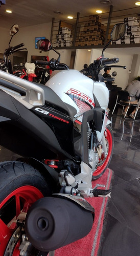Imagen 8 de 16 de Honda Cb 250 Twister 2023 Honda Redbikes