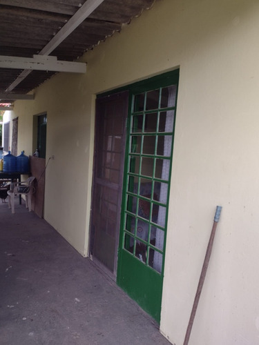 Vende Se Sítio Na Cidade De Pereiras Sp 30.000 Metros 2 Casa
