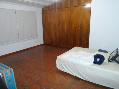 Imagen 10 de 16 de Casa Espectacular - En Venta Estilo Campestre - Jardines, Parrillera, Arboles Frutales