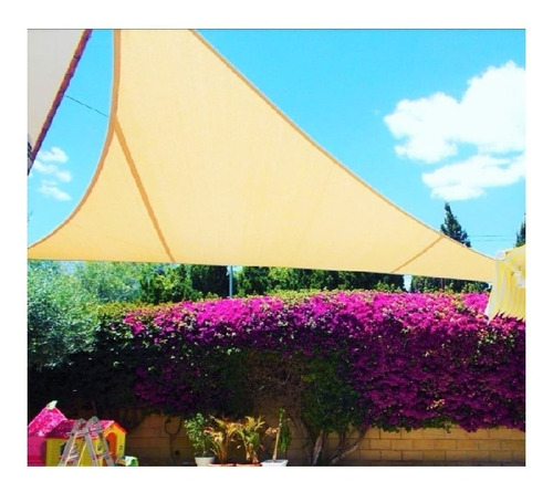 Imagen 1 de 3 de Toldo Vela Sombra 95% Malla Hdpe Triangular 4x4x4 Beige