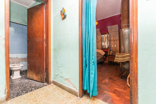 Imagen 22 de 30 de Casa 3 Amb C/cochera Y Fondo. Escucha Oferta