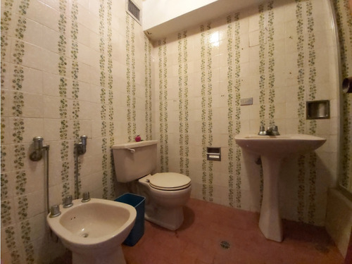 Los Naranjos. Venta Apartamento 171 Mt2 3h+serv/ 3b / 2e