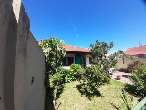 Chalet En Venta En Ezpeleta Este