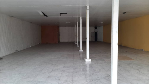 Imagen 11 de 13 de Local Mezzanina En Alquiler, Cc Brisas Del Neveri, Barcelona