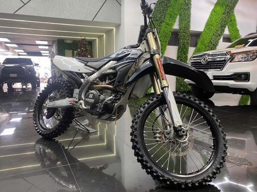 Imagen 1 de 11 de Yamaha Yzf 450cc