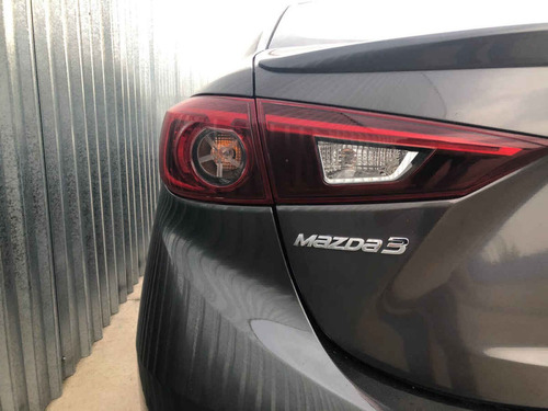 Imagen 14 de 15 de Mazda Mazda 3 2018 4p Sedán S Grand Touring L4/2.5 Aut