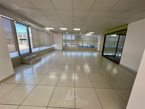 Arrienda Local Comercial Con Planta Libre En Temuco