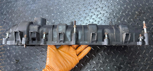 Tapa Punterías Izquierda Motor Pentastar 3.6 Vvt (Usado)