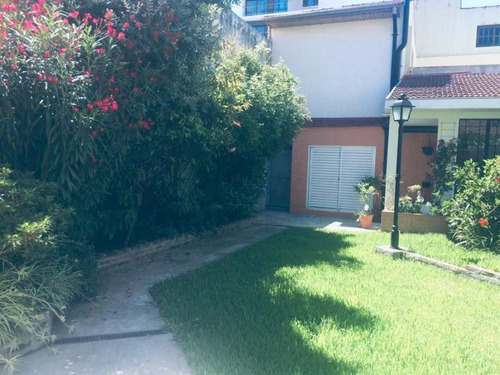 Imagen 1 de 14 de Casa Ph En Venta Cond En Lanus Este