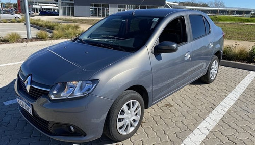 Renault Logan Expression 1.6 2017