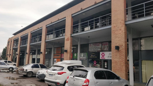 Imagen 2 de 11 de Oficina/ Departamento En Venta En Apartamentos Del Campus