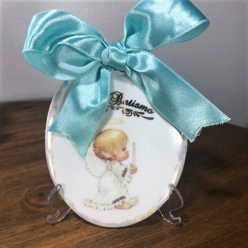Imagem 2 de 9 de Enfeite Medalha Para Batizado Batismo - Porcelana