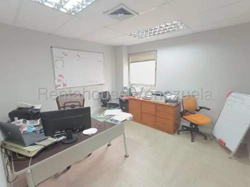 Se Vende Oficina En El Rosal
