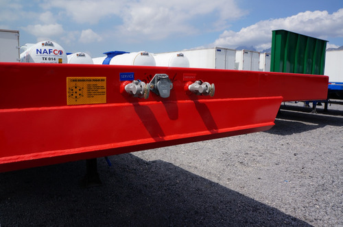 Remolque Cama Baja Chasis De 2 Y 3 Ejes Tipo Lowboy