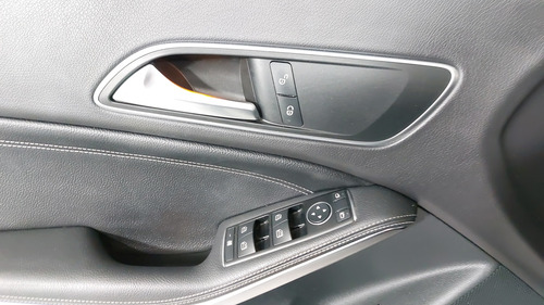 Mercedes-Benz Clase CLA 1.6 CLA 200 CGI SPORT AT