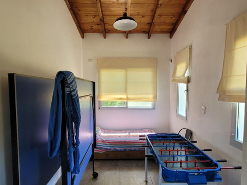 Imagen 9 de 25 de Alquiler Temporario - Casa Quinta Con Jardín Parquizado De 2000m2 - Minuanes Barrio Abadia