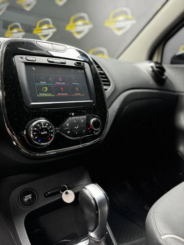 Renault Captur 2.0 Iconic At