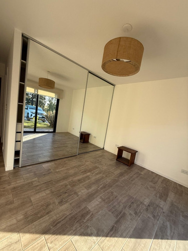 Casa 4 Amb Con Piscina. Barrio Privado