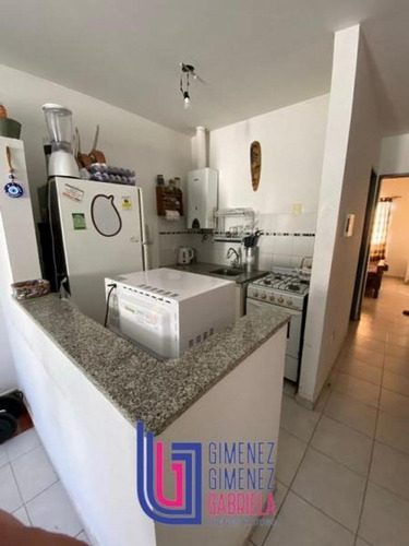 Imagen 4 de 9 de Venta Calle 69 E/ 1 Y 115 Departamento De 1 Dormitorio