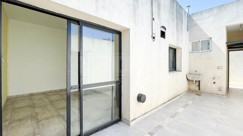 Casa 4 Dormitorios Venta - Boulogne