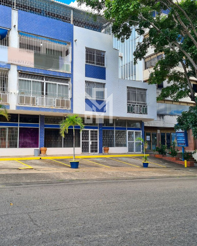 Edificio De 4 Niveles En Venta, Castillito, Puerto Ordaz, Estado Bolivar