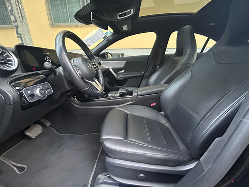 Mercedes-Benz Clase CLA 1.6 200 Cgi Sport At