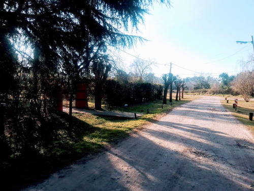 Casa En Venta - 6 Dormitorios 5 Baños - 7 Hectáreas - General Rodríguez