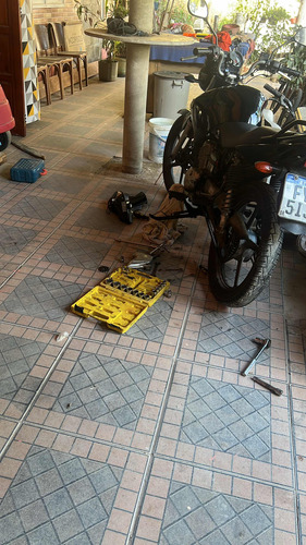 Mecânico De Carros,e Carregamentos De Cargas