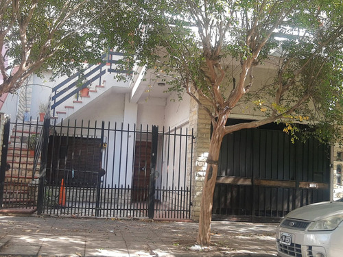 Venta Haedo Ph 2 1/2 Ambientes Fondo Libre Propio