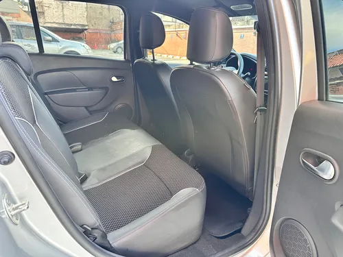 Renault Stepway 1.6 Intens