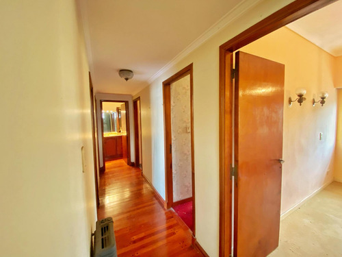 Venta Casa Con Galpón 172 M2 Patio Terraza Quincho Lanus
