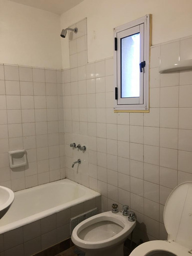 Imagen 8 de 9 de Oportunidad 2 Ambientes En Avellaneda Centro, Beruti 34