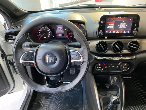 Imagen 11 de 15 de Fiat Cronos Drive 1.3 8v 99cv Gse Pack Conectividad
