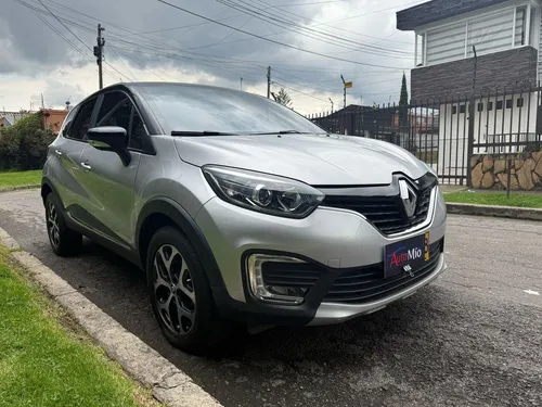 Renault Captur 2.0 Intens Automática