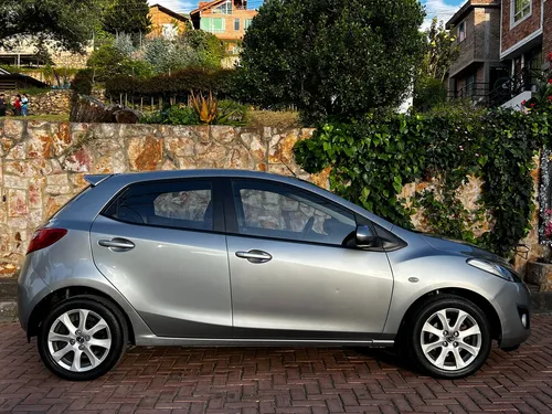 Mazda 2 1.5 15hm1c