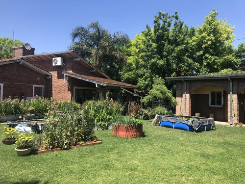 Imagen 2 de 19 de Casa Chalet Venta 4 Ambientes - Permuta - Villa Tesei Hurlingham