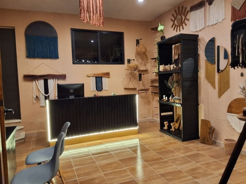 Casa En Venta Con Local Comercial En Mérida Cerca De Macroplaza