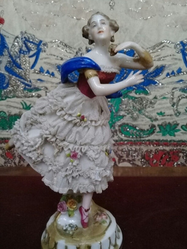 Antigua Figura De Porcelana Meissen 