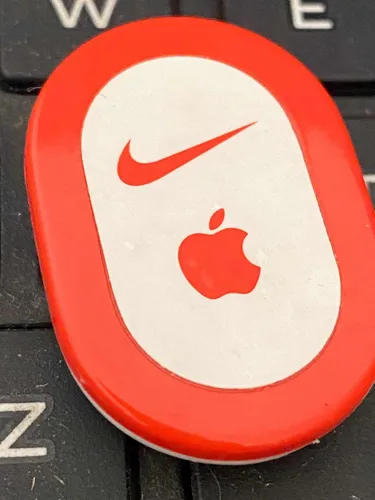 A1193 hotsell apple nike