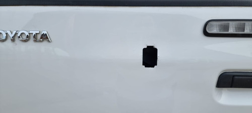 Toyota Hilux Srv 4x4 Mt