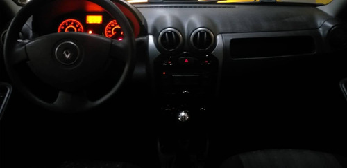 Imagem 13 de 13 de Renault Logan 1.6 Expression 8v Hi-flex 4p Manual