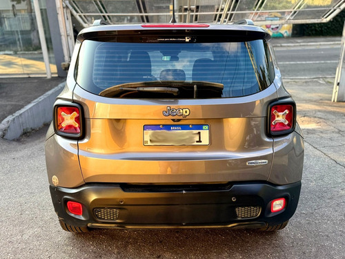 Jeep Renegade 1.8 Longitude Flex Aut. 5p