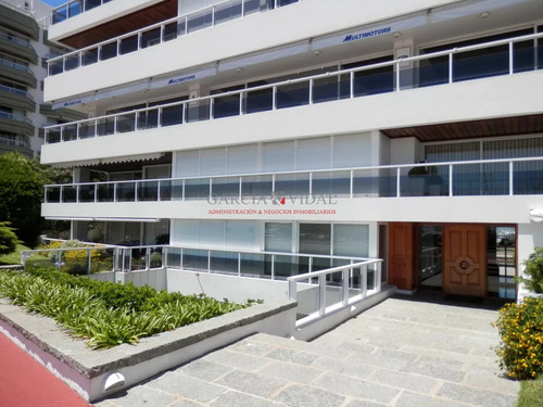 Imagen 17 de 18 de Alquiler Temporario De Apartamento 3 Dormitorios En Punta Del Este
