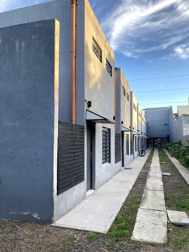 Casa En Venta En Ituzaingó, G.b.a. Zona Oeste