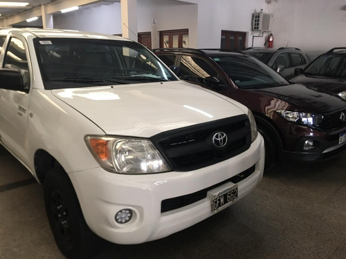 Imagen 4 de 25 de Toyota Hilux Dx 2007 4x4 2.5cc