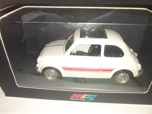 Miniatura 1:32 Fiat 500 1965 Novo Mcs Model Rara. Branco Perolizado