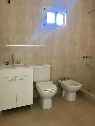 Imagen 13 de 16 de Duplex De 4 Ambientes Excelente Oportunidad !!!!!
